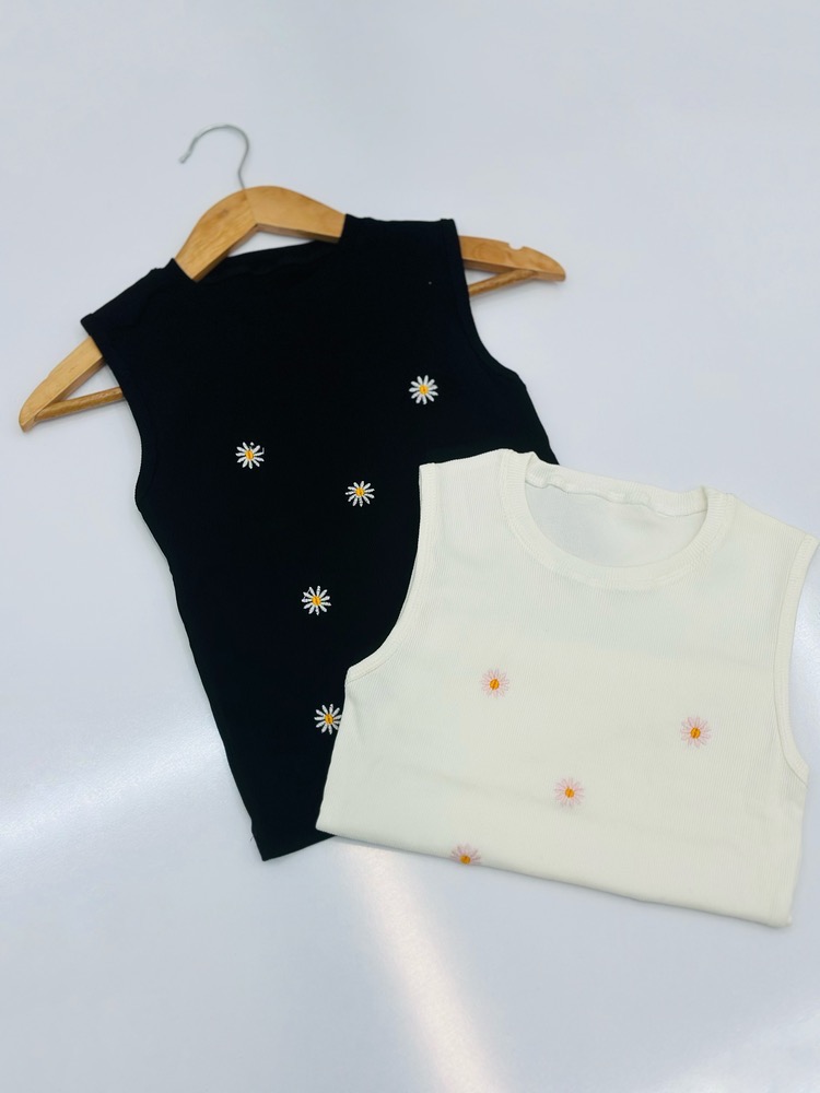 تاپ گلدوزی